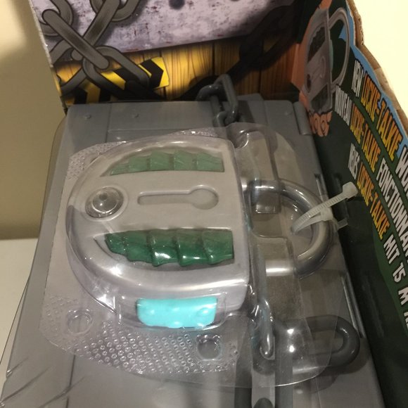 Crate Creatures Surprise Croak Monster in Crate - Picture 9 of 16